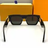 24ss Link Square Sunclasses Z1478W Fashion Designer Womens Sunglasses Black acetate frames Black lenses Gold metal hinge with logo initials Lady Square glasses