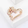 Brooches Pomlee Beauty 4-Color Heart For Women Designer Rhingestone Love Party Office Brooch Pin Cadeaux
