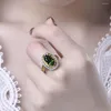 Cluster Anneaux Hoyon Fashion Luxury Bijoux pour femmes T Square Diamond Ring imitation Natural Emerald Tourmaline Wedding 925 Silver Colorr