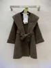 1217 XL 2024 Milan Runway Coat Spring Märke samma stil kappa lapel hals högkvalitativ långärmad kvinnor kläder weinishg23111196