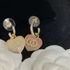 Kolczyki nurkowania serca 18K złoty hak pierścieniowy z Swarovski Pink Rhinestones Komektowe kolczyki Designer End Off Women's YouT280Q