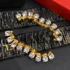 Mujeres Chapado en oro Cobre Diseñador Broche Perla Pin Ropa Marca Carta Diamante Broches Alta calidad Voguish Para hombre Para mujer Traje de boda Pines Accesorios de joyería