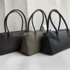 Square Cowhide Simple Kendall Retro Designers 핸드백 밑바닥 가방 토트 디자이너 Baguette Fashion Low Key Same Bag