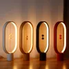 Nyaste Heng LED Balance Lamp Night Light USB Powered Home Decor Bedroom Office Night Lamp Novel Light Christmas Gift Light274N