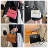 Stil der zweiten Generation kleine Handtasche Damen leichter Luxus Trend modische High-End vielseitige neue Umhängetasche 7889