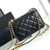 Högkvalitativ designare Väskor Luxury Women 24C Ball Woc Bag Double Golden Ball Min Chain Bag Crossbody Oil Wax Skin Bag