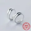 Boucles d'oreilles arrière S925 Silver Fashion Coréen Small Ring Tempérament Simple Double creux de boucle