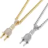 Fashion Bling Bling Electrical Plug Forme Iced Out Pendants Colliers Charmes Chaines Gold Couleur argentée Men Femmes Hip Hop Jewelry222y