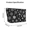 Sacs de cosmétique Tissu de Noël Snow Trapézoidal Portable Makeup Daily Rangement Bag pour Travel