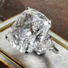 Shinning Luxury Jewelry 925 Sterling Silver Princess Big Clear Gemstones White Topaz CZ Diamond Party Women Wedding Band Ring pour 263W