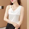 Damestanks 2024 Fashion Women Koreaanse satijnen tanktops sexy v-neck mouwloos vest camisole vrouwelijke casual kleding basisriem