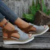 Sandales Chaussures pour femmes Pu en cuir coin Back Strap Platform Sandles Summer épais épais Botton Peep Toe 36-43