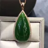 Partihandel Pris ädelsten smycken guldpäron form naturlig Hetian Jasper Jade Stone Charm Pendant