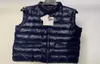 00124 Mens Designer Luxury Vests Clothing France Brand Winter New Style Vest с капюшоном и пиджаком для модного жилета Keep8775773