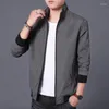 남성용 재킷 대형 크기 M-5XL 남자 패션 흑인 스포츠웨어 야외 스프링 하이킹 재킷 캐주얼 폭격기