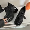 Kleiderschuhe Frauen 35-40 Herbst Fashion Malt Plattform Sneakers Erhöhte koreanische Trendflats bequeme trendige Leder