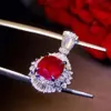 Złoto Republika Południowej Afryki Real Diamond Mozambique 1.26ct Naturalny nieogrzewany gołąb Krew czerwona poduszka Ruby Naszyjnik