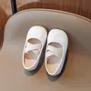 2024 Kız Prenses Ayakkabı Çocuk Ayakkabı Günlük Moda Tasarımcısı Yumuşak Deri Düz Ayakkabı Yuvarlak Ayak Parmağı Çocuk Ayakkabıları Çocuk Ayakkabı
