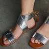 Enkel 2024 vrouwelijke sandalen voor platte schoenen zomerriem sandaliasbohemian casual 525 716
