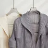 Blouses pour femmes ALSEY MIYAKE Cardigan plissé à manches irrégulières veste femme Tops printemps d'été mince des chemises de protection solaire coréenne et