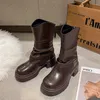 Botas Martin de Soled de couro genuíno para o outono feminino Novo Boots de Fumaça de Piús de Fumaça de Fumaça de Mulheres Versátil High Slim