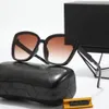 Män designer solglasögon i full ram mode lyxig solglasögon UV400 -sida med brev squre strand solglasögon rektangulära gafas lunett250s