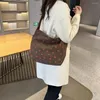 Bolsos de noche Damas Patrón de fresa de fresa Cana de bolso Crossbody Bolso informal con correa ruchada para mujeres de alta calidad Tote grande lindo bolsillo