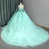 Nane Yeşil Omuzdan Kapalı 15 Elbise Quinceanera 2024 Aplike Dantel Boncuklar Top Quince Elbiseler Prenses Resmi OCN elbisesi