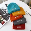 Essentialls beanie Autumn Winter Korean Sticked For Men and Women Candy Color Letter märkt ullstudent Shopping Leisure Gua Skin Hat