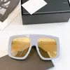 Lunettes de soleil tendance surdimensionnée pour les femmes et les lunettes de lunettes de vent intégrées pour les hommes UV400 Sungass