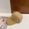 Alla hjärtans dag present Baseball Cap Designer bur hatt mössor och kvinnors mössor par gåvor dammväska mode kvinnor hattar