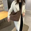 Bolsos de noche Damas Patrón de fresa de fresa Cana de bolso Crossbody Bolso informal con correa ruchada para mujeres de alta calidad Tote grande lindo bolsillo