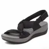 Sandaler Kvinnor 2023 Summer Closed-Toe Roman Arch Platform Wedge Flat för att öka storleken