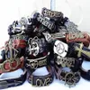 Styles de mix entiers 30pcs alliage en cuivre et cuir rétro rétro et tribes ethniques vintage bracelets bracelets new224l
