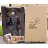 Topping NECA Dark Knight Joker 1: 4 Joker Heath Ledger Neca da 18 pollici Jason MODABLE HANDO 2