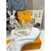 Alta qualità / Con scatola Designer Archlight Sneakers Scarpe eleganti da passerella Stringate Maglia bianca Scarpe da ginnastica robuste con plateau nere traspiranti con fiocco