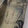 Amirj Jeans Luxury Designer Jeans в тот же стиль, что и знаменитости, мужчины, разорванные хип -хоп брюки модные и универсальные джинсы Amirs