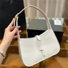 Venda Quente 2024 designer bolsa de ombro axilas das mulheres baguette couro hobo bolsa rosa crocodilo impressão bolsa preto mochila sela