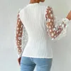 Kvinnors blusar kvinnor polyester skjorta elegant mesh blomma lång ärm mjukt lapptäcke twist textur top för rund hals fast ol