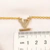 Luxe designer ketting met letterhanger Modetrend ketting voor heren en dames Hoge kwaliteit diamanten hangerketting Gouden ketting Nieuwjaarscadeau Designerketting