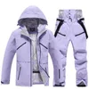 Homem e mulher neve wear à prova dwaterproof água terno de esqui conjunto snowboard roupas ao ar livre trajes à prova dwaterproof água jaquetas de inverno calças unsex 231220