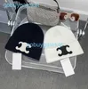 Beanie Designer Boneie Bonnet Beaut Capeur d'hiver Capes de crâne de printemps tricotés Hiver Unisexe Lettres de cachemire décontractées chapeaux ajustés extérieurs 33Tl