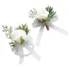 Flores decorativas Banda de pulso de rosa de rosa Ivory Pulseira de pulseira e homens Boutonniere Set for White Wedding Acessórios