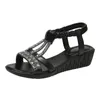 Sandals Ladies Sapatos 2023 de alta qualidade peep toe feminina feminina vestido cristal feminino elástico banda cunha