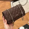 Enameled Caviar Stylish Women Shoulder 19cm Leather Diamond Gold Hardware Metallic Clasp Handbag Matelasse Chain Crossbody Bag Makeup Bags