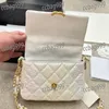 Luxe Flap Mini Schoudertas Dames Leren Gewatteerde Portemonnee Winkelen Reizen Designer Portemonnee Vintage Keten Pochette Sleuteletui Kaarthouder Trend Heuptasje 21CM