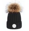 Adultes épais chapeau d'hiver chaud pour les femmes câble extensible doux tricoté Pom Poms bonnets chapeaux femmes Skullies bonnets fille casquette de Ski Beani4763466