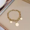 Fashion Luxury Female Bracciale Multiyer Bracciale Classic Design Square Four Leaf Clover 3 Colori Round Two Stray for Women Cuff292Z