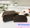 Sac à cosmétiques de grande capacité, sac de lavage Portable en Pu à Double fermeture éclair, sacs de rangement étanches, vente en gros à la mode