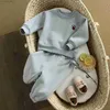 衣類セットベイビーボーイの服セット2PCS子供はスウェットシャツの子供服の女の子ソリッドコットン長袖プルオーバートップ+パンツスーツ